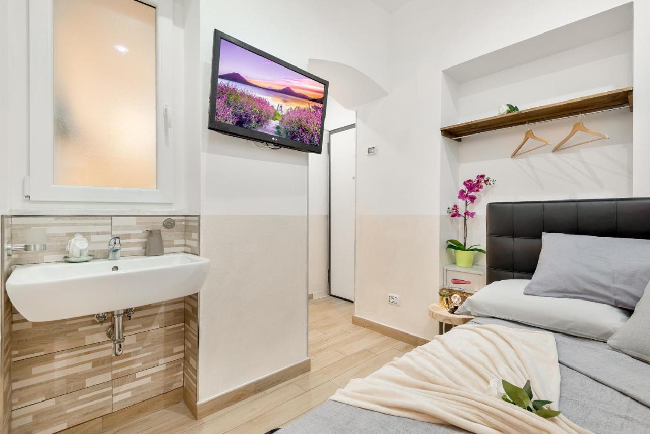 Alby Express Rooms 斯培西亚 外观 照片
